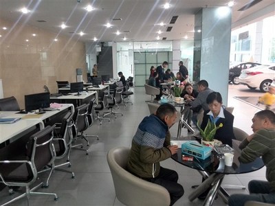 重慶奧瑞4S店“閉館特賣會(huì)”圓滿閉幕，信息咨詢服務(wù)獲客戶贊譽(yù)